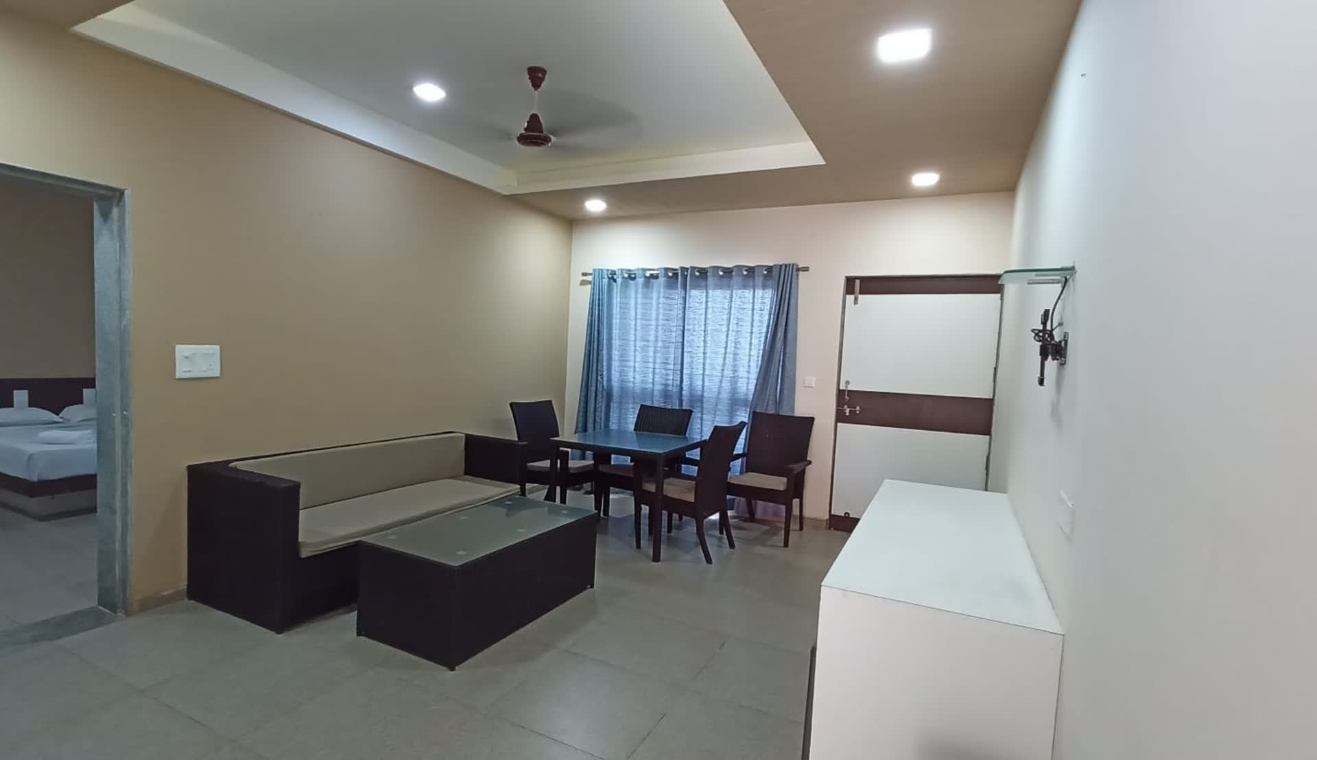 VIP Suite AC 4