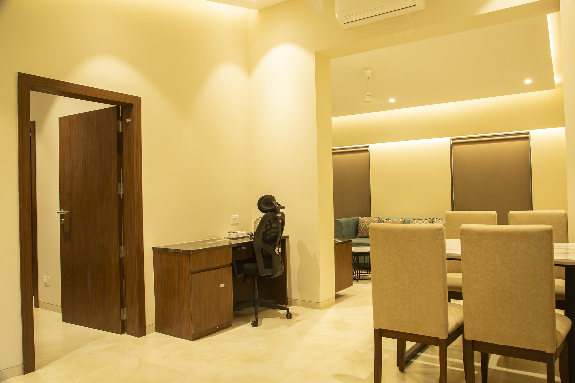 Premium Suite 9