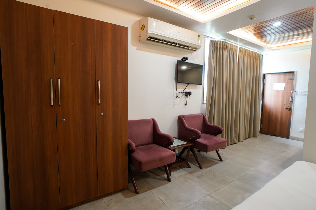 Family Room AC 4