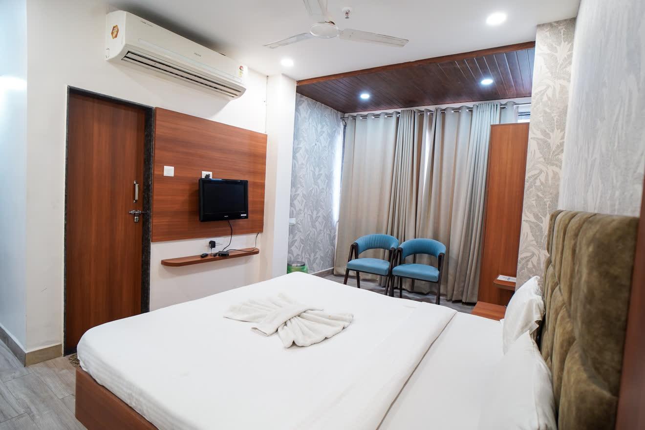 Standard Room AC 4