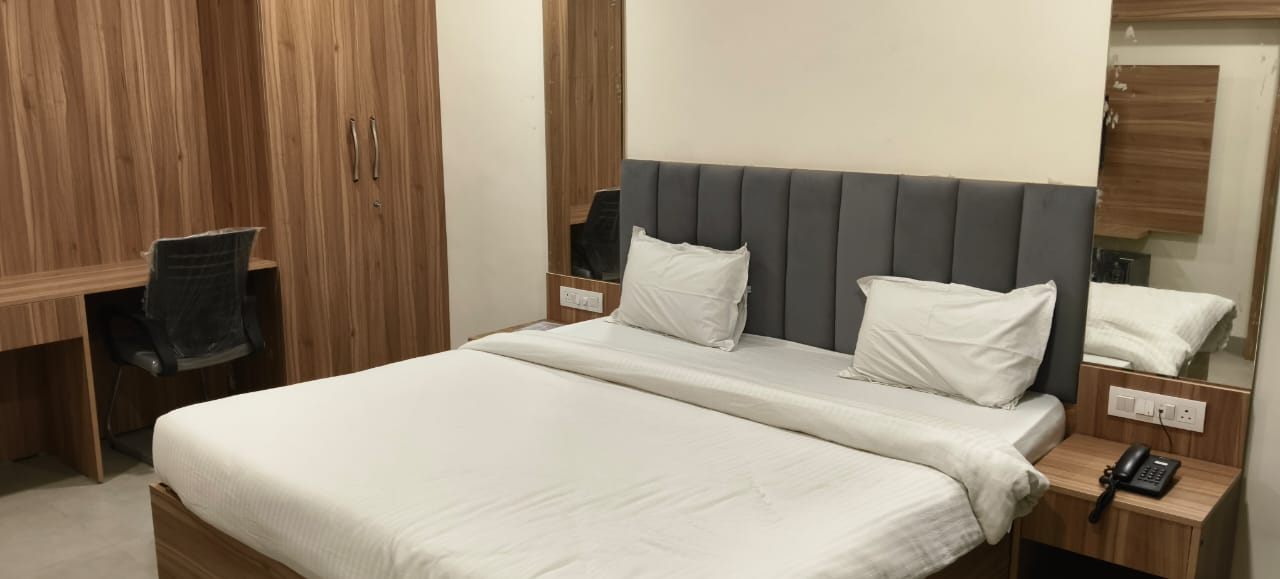 Premium Room AC ( With Balcony ) 2